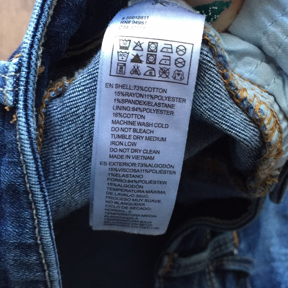 • Forever 21 • - Picture 5 of 5